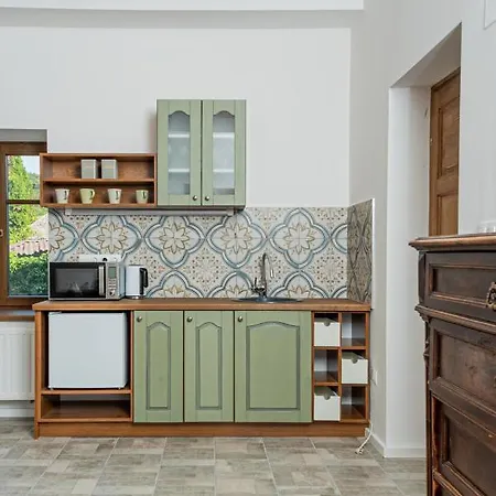 Berkenyeliget Vendeghaz * Szigliget