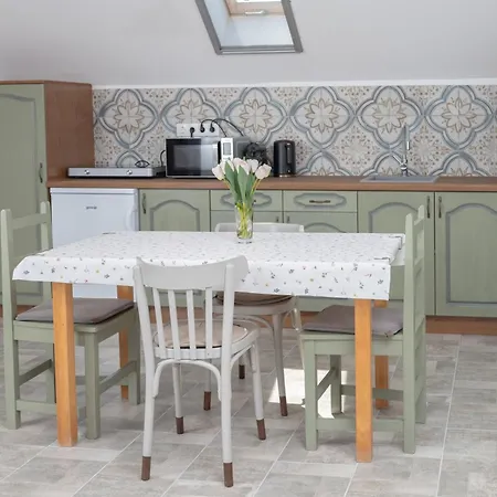 Berkenyeliget Vendeghaz Lägenhet